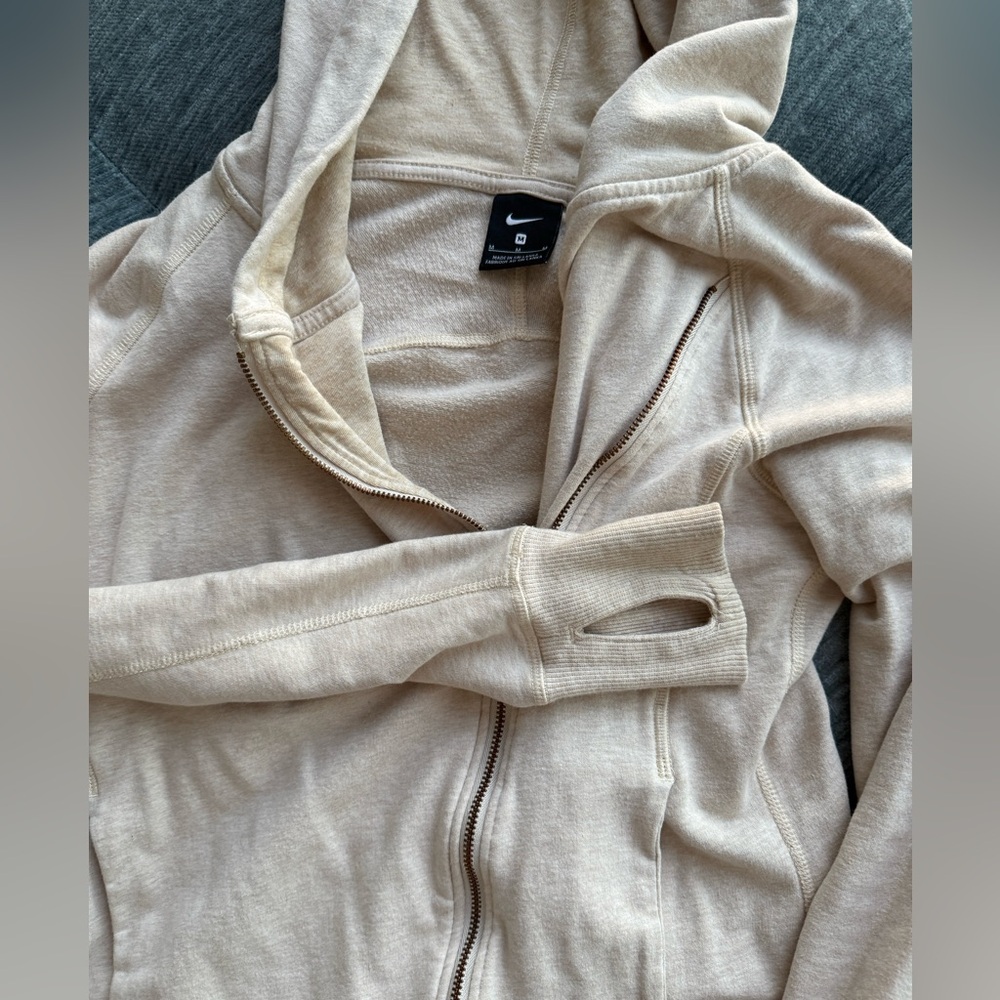 Nike Asymmetrical Zip Up - Picture 4 of 4